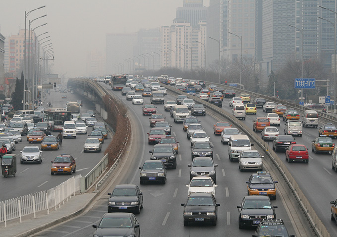 Traffic jam in Beijing, China. PC: @ianholton (CC), Flickr.com